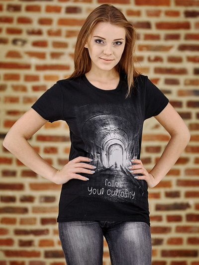 T-shirt femeie UNDERWORLD Follow your curiosity